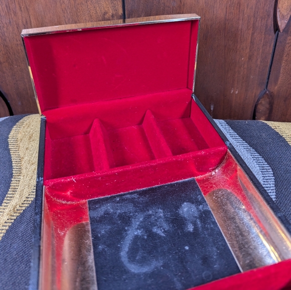 Vintage Jewelry Box/ Vanity Organizer/ Dresser Valet - Picture 6 of 8